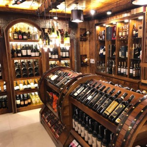 Hầm rượu vang : Lý Do Bạn Cần Một Hầm Rượu Tại Nhà